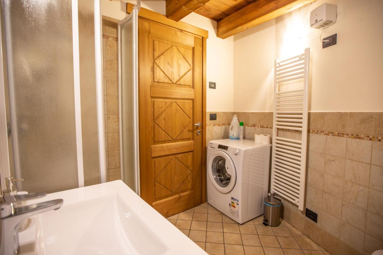 L'Atelier Du Temps - Les Greniers Appartements Aosta Eksteriør billede