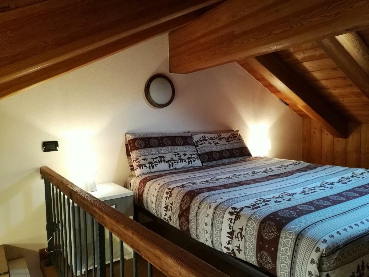 L'Atelier Du Temps - Les Greniers Appartements Aosta Eksteriør billede