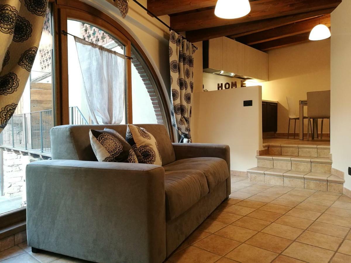 L'Atelier Du Temps - Les Greniers Appartements Aosta Eksteriør billede