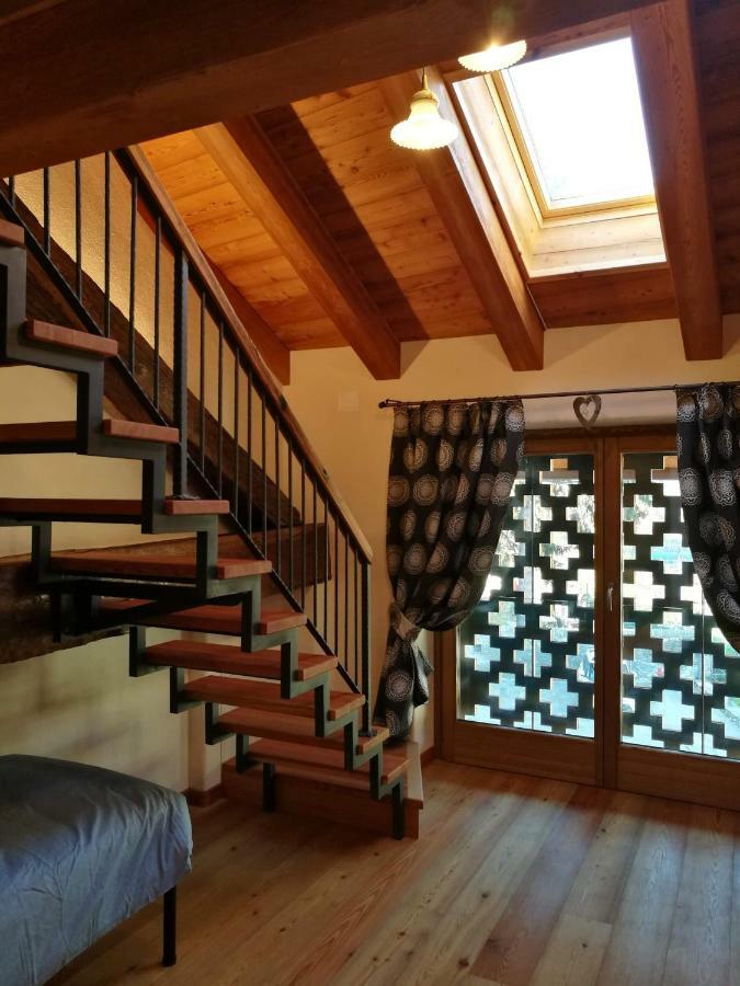 L'Atelier Du Temps - Les Greniers Appartements Aosta Eksteriør billede